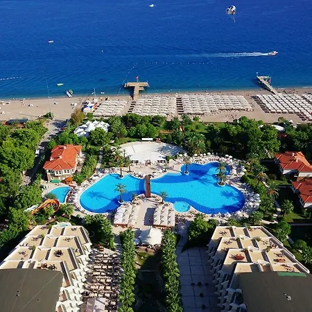 Rai Premium - Ex Queen's Park Τεκίροβα